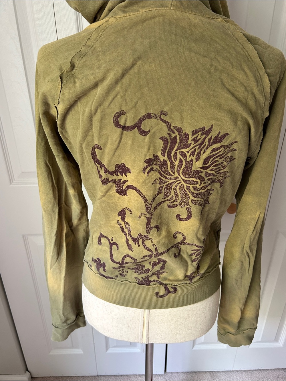 Urban Outfitters Olive Green Zip-Up Hoodie with Floral Print - Picture 4 of 7